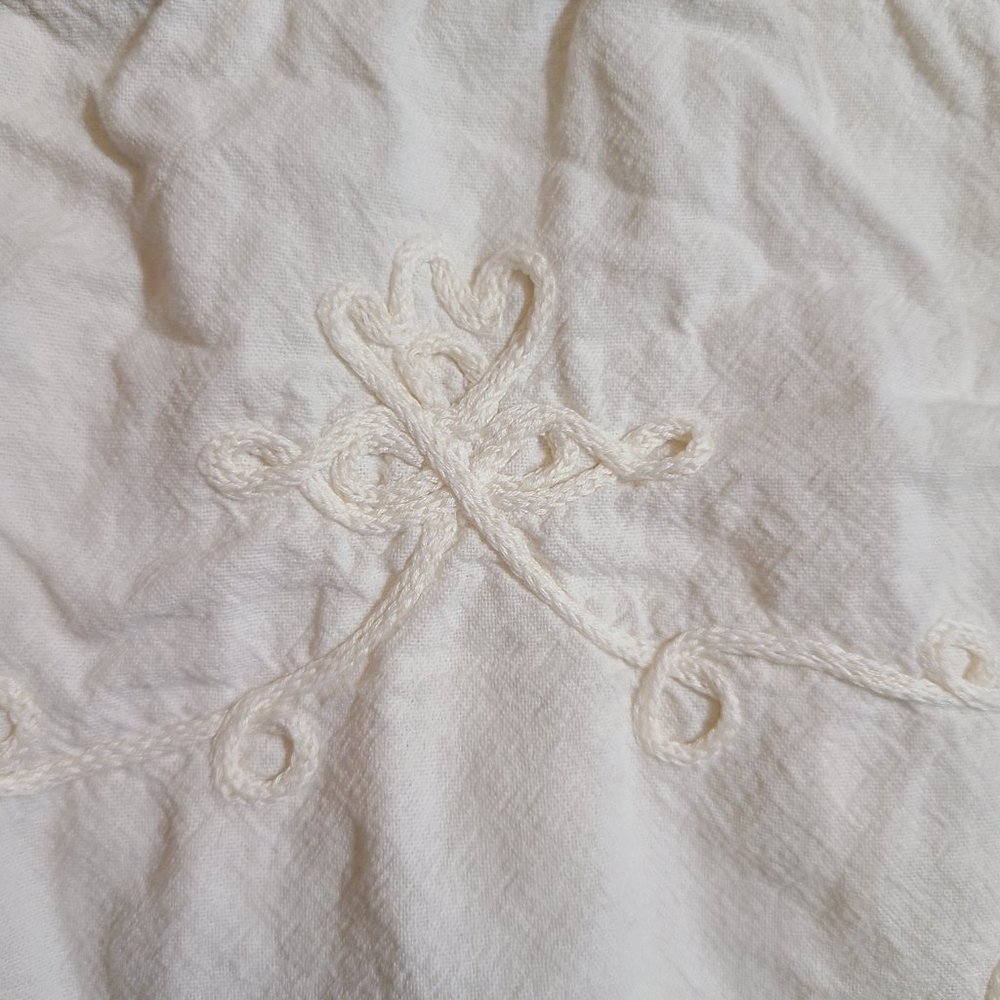 Little white dress. - Picture 13 of 16